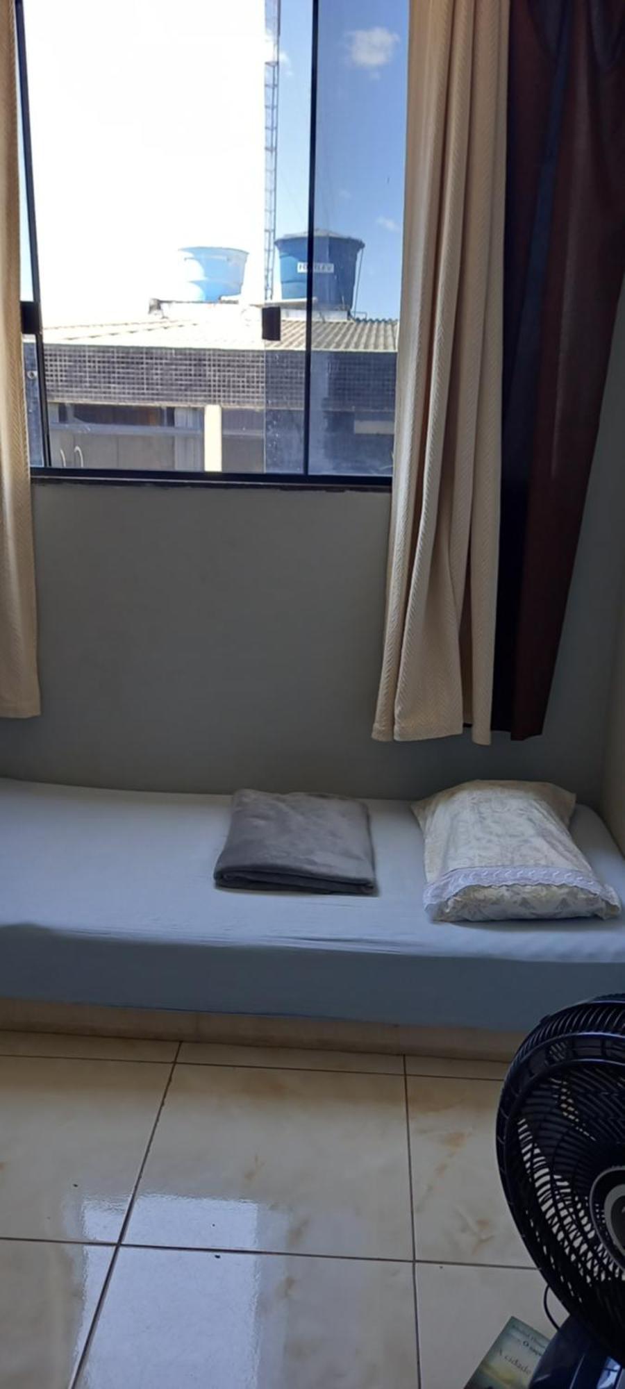Cama em dormitório misto Brasília Exterior foto