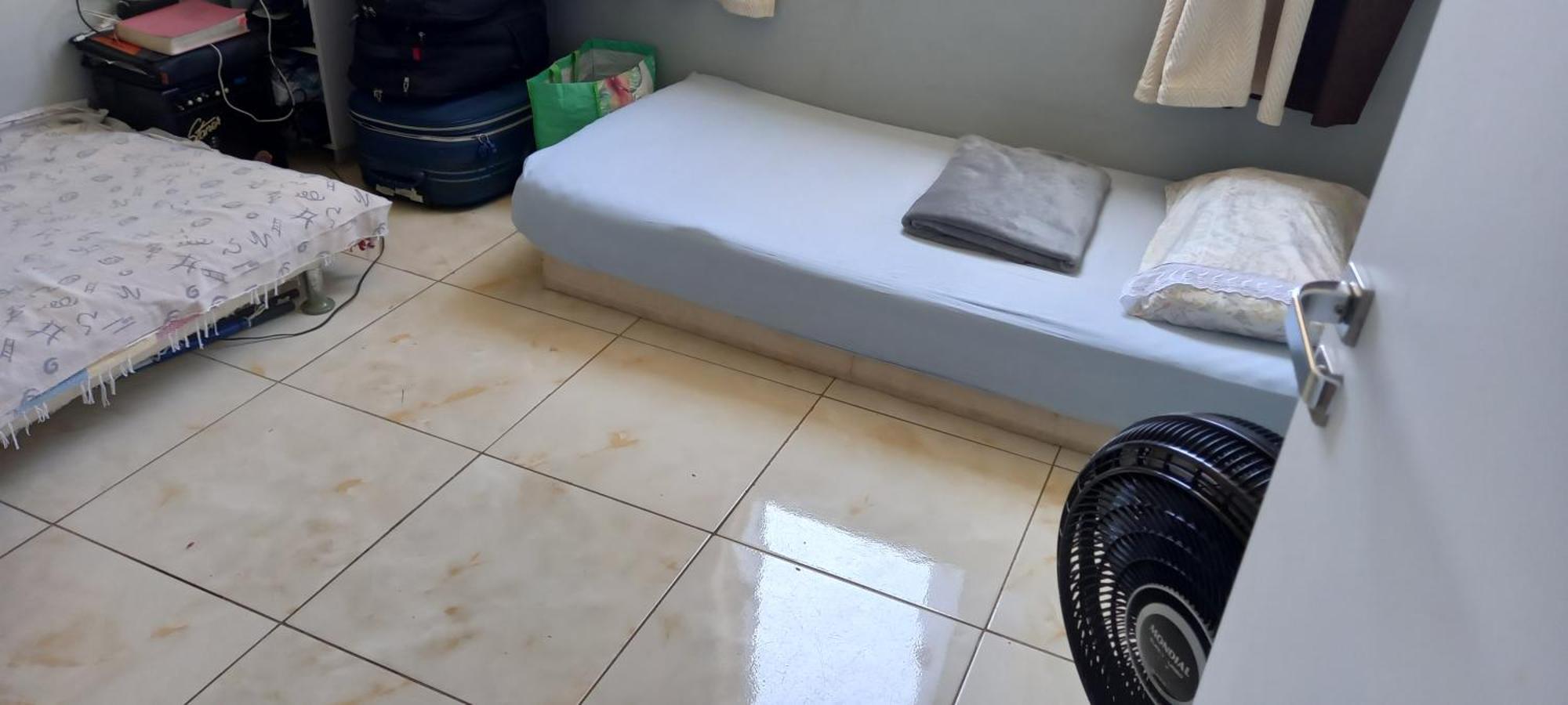 Cama em dormitório misto Brasília Exterior foto