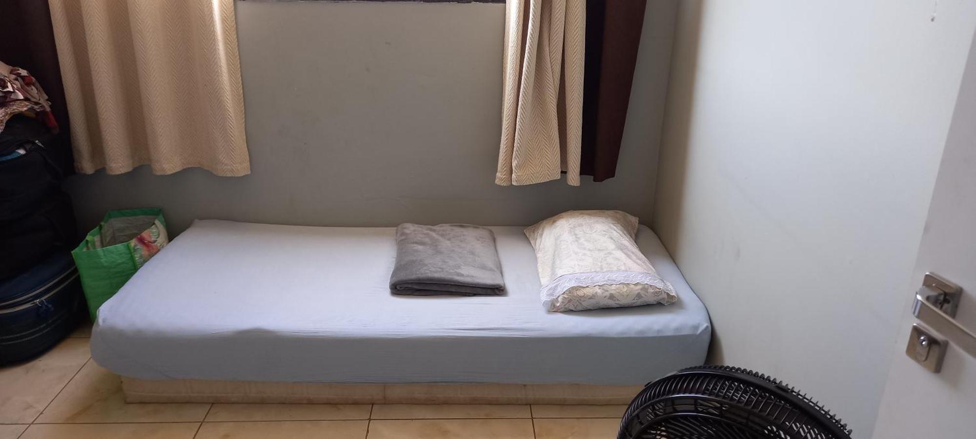 Cama em dormitório misto Brasília Exterior foto